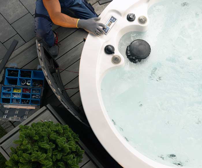 Professional hot tub leak detection and repair service in Franklin WI